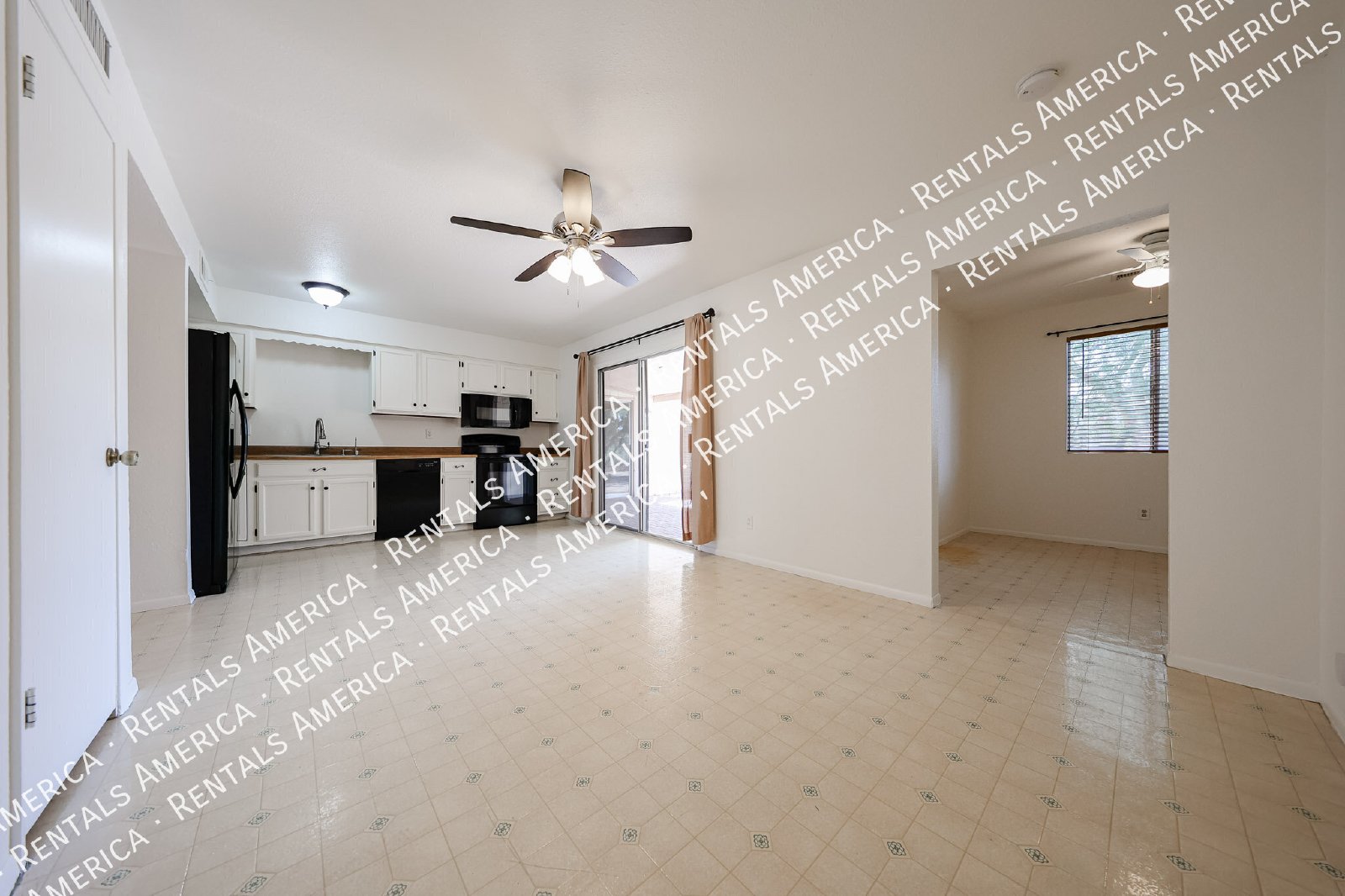 719 W Palomino Dr property image