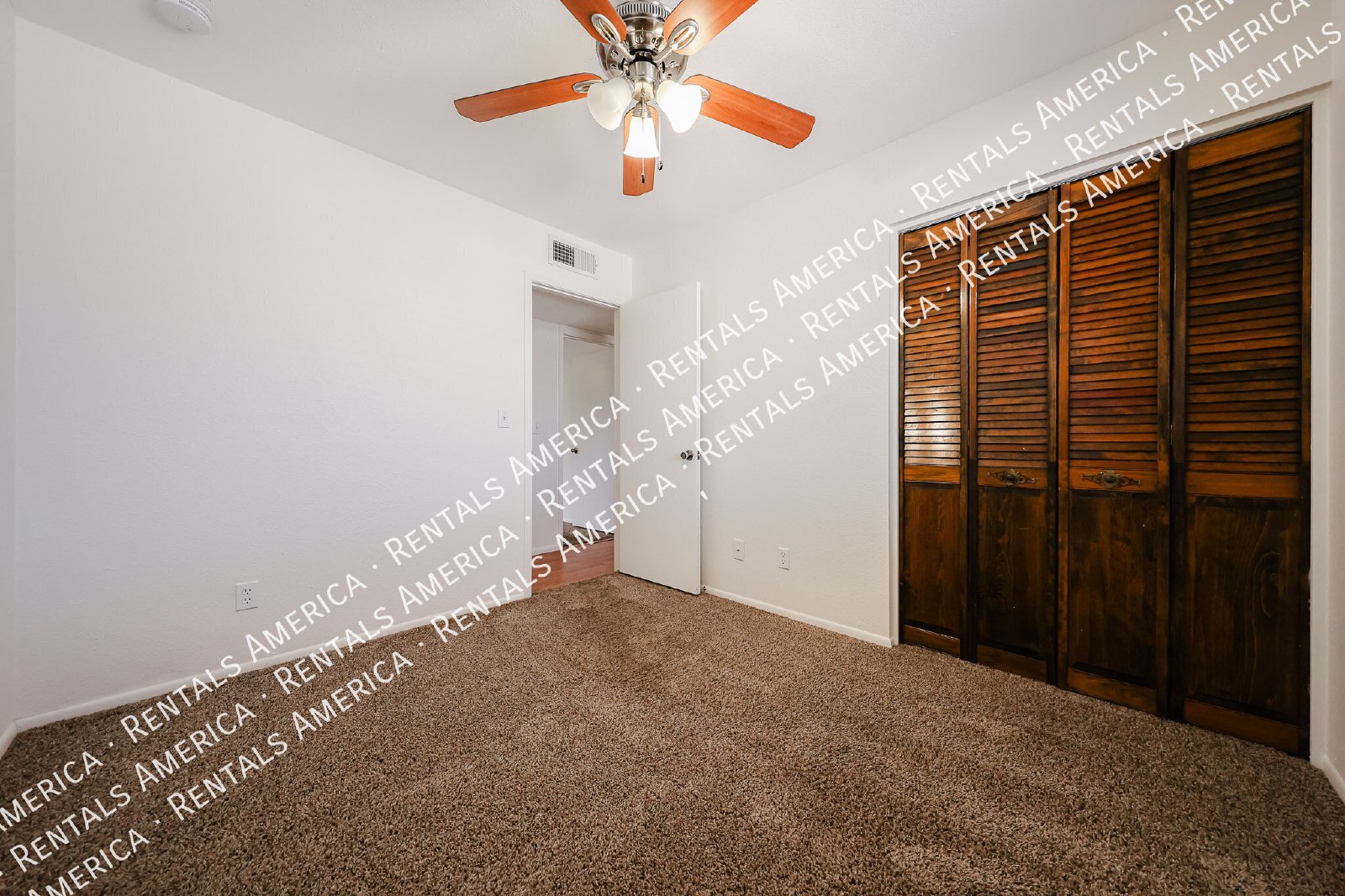 719 W Palomino Dr property image
