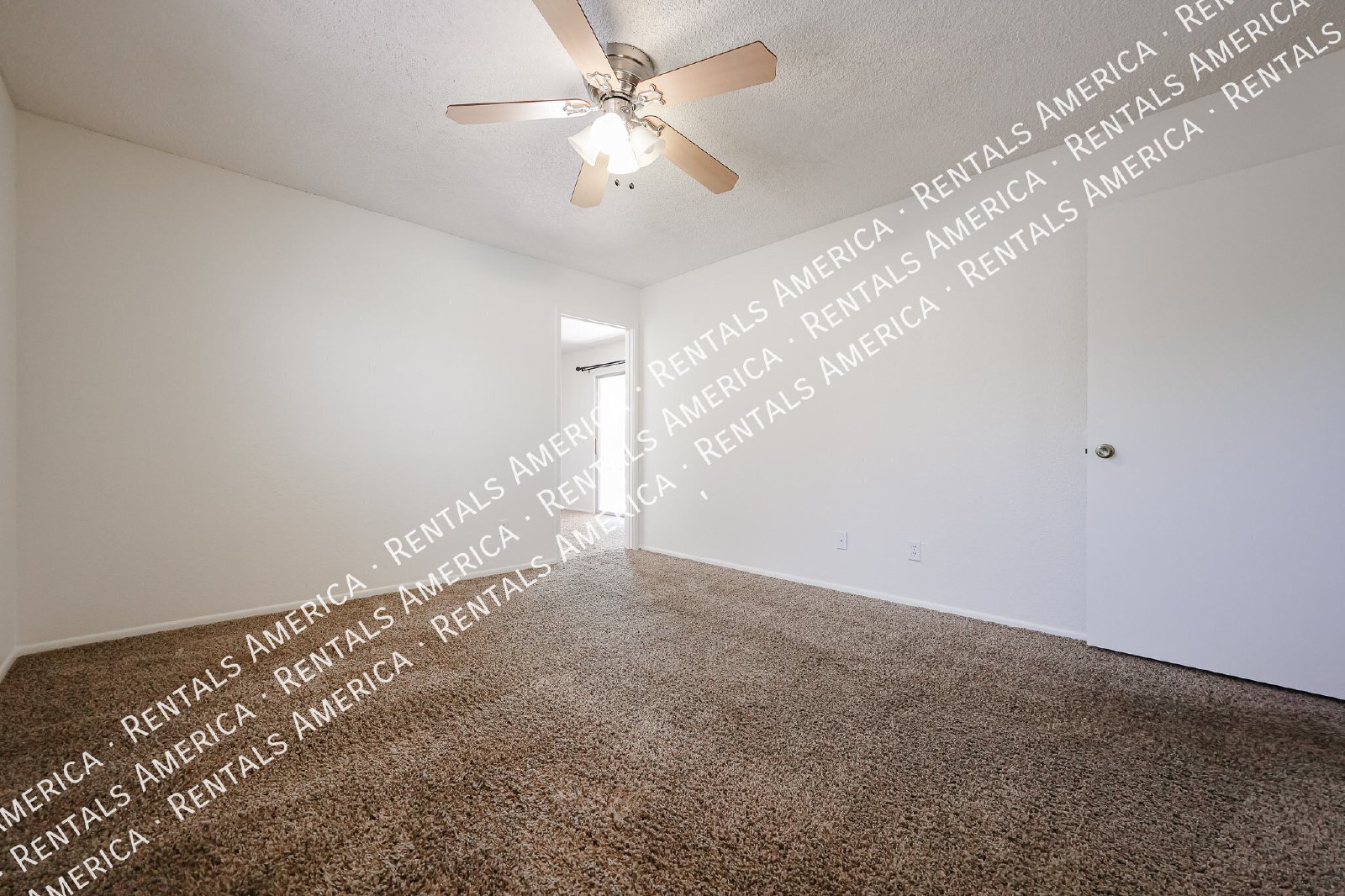 719 W Palomino Dr property image