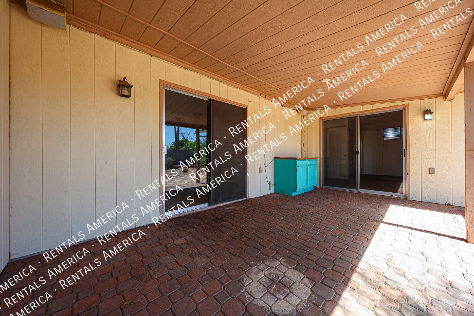 719 W Palomino Dr property image