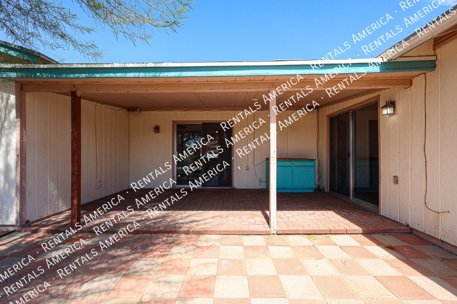719 W Palomino Dr property image