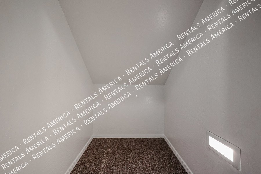 Beautiful Home in Lyons Gate property image