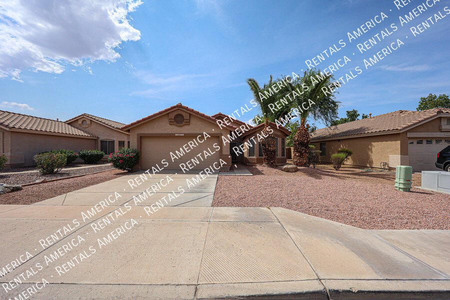 Coming Soon - 2 bed + den/office property image
