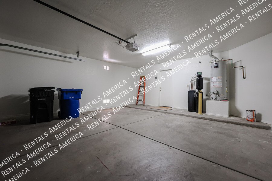 Coming Soon - 2 bed + den/office property image