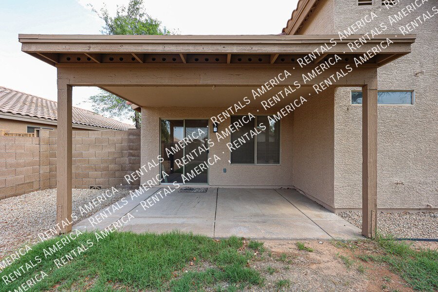Coming Soon - 2 bed + den/office property image
