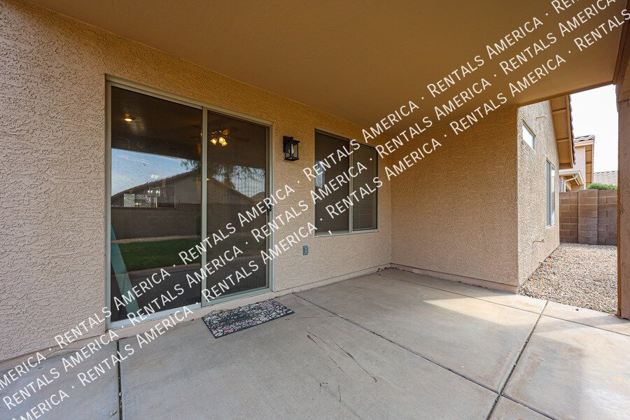 Coming Soon - 2 bed + den/office property image