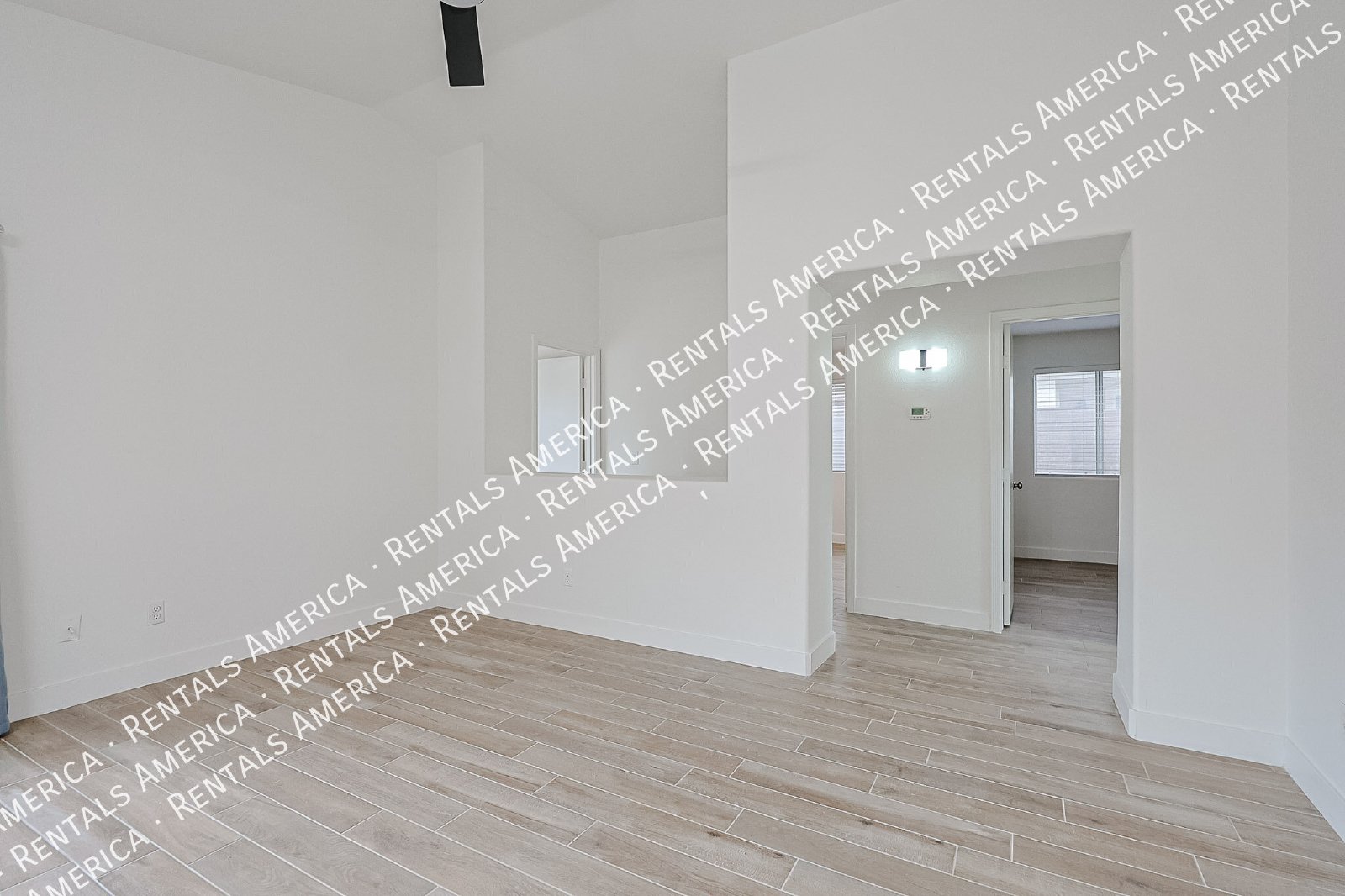 Nice 3 bed  - No HOA property image