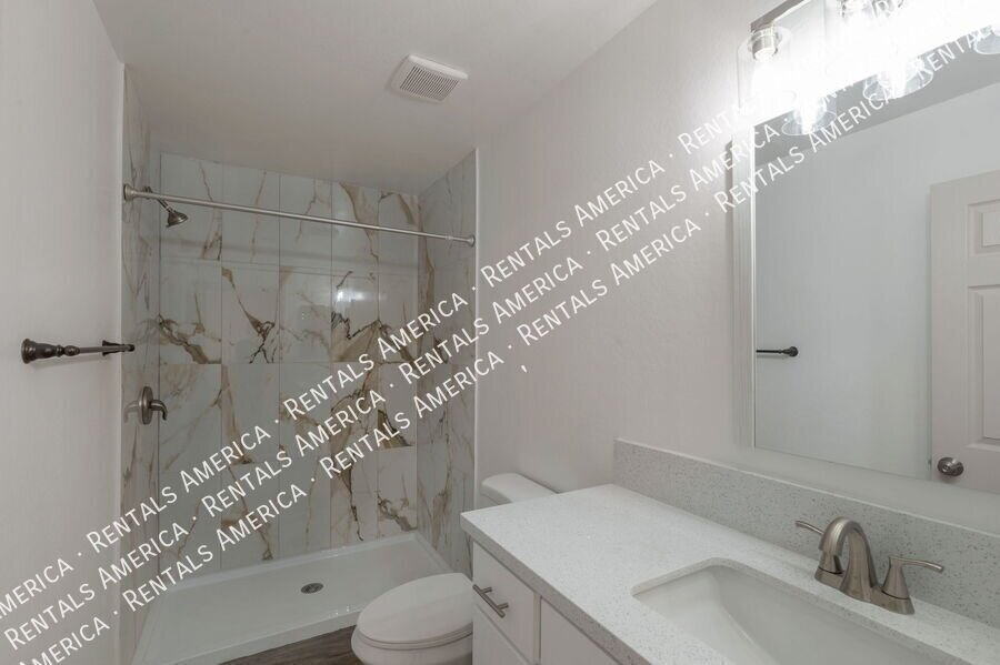 *4 weeks free rent with a signed 12-month lease* property image