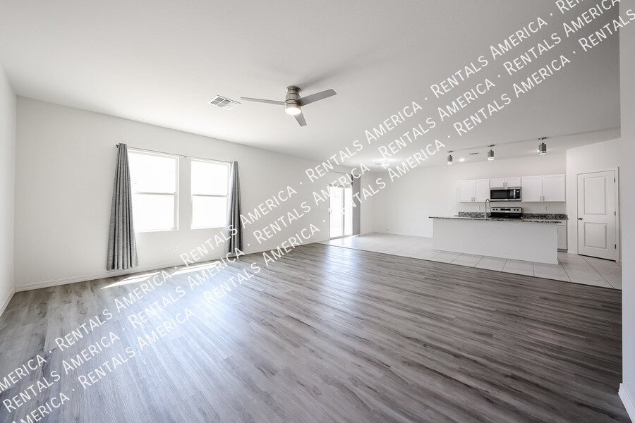 $500 RENT CREDIT  LIMITED TIME MOVE IN SPECIAL! property image