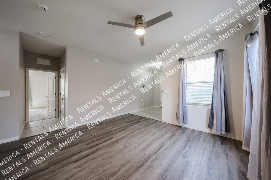 $500 RENT CREDIT  LIMITED TIME MOVE IN SPECIAL! property image