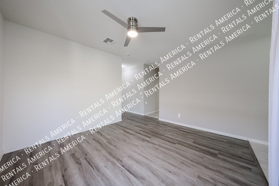 $500 RENT CREDIT  LIMITED TIME MOVE IN SPECIAL! property image