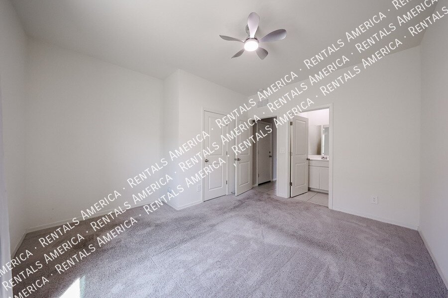 $500 RENT CREDIT  LIMITED TIME MOVE IN SPECIAL! property image