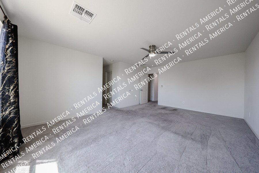 $500 RENT CREDIT  LIMITED TIME MOVE IN SPECIAL! property image