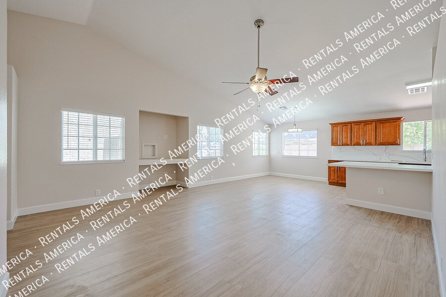$500 RENT CREDIT  LIMITED TIME MOVE IN SPECIAL! property image