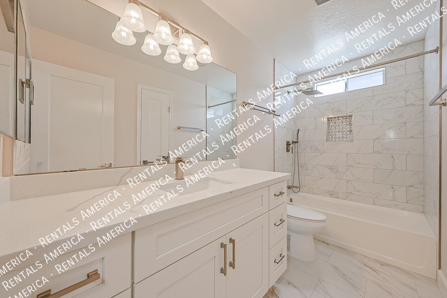 $500 RENT CREDIT  LIMITED TIME MOVE IN SPECIAL! property image