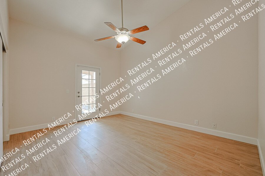 $500 RENT CREDIT  LIMITED TIME MOVE IN SPECIAL! property image