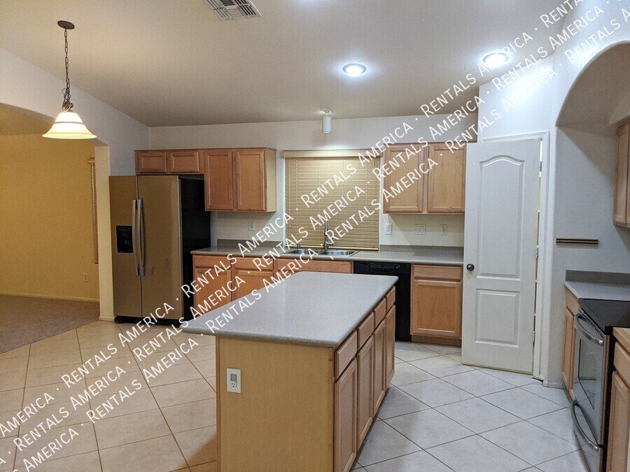 Spacious single story home! property image