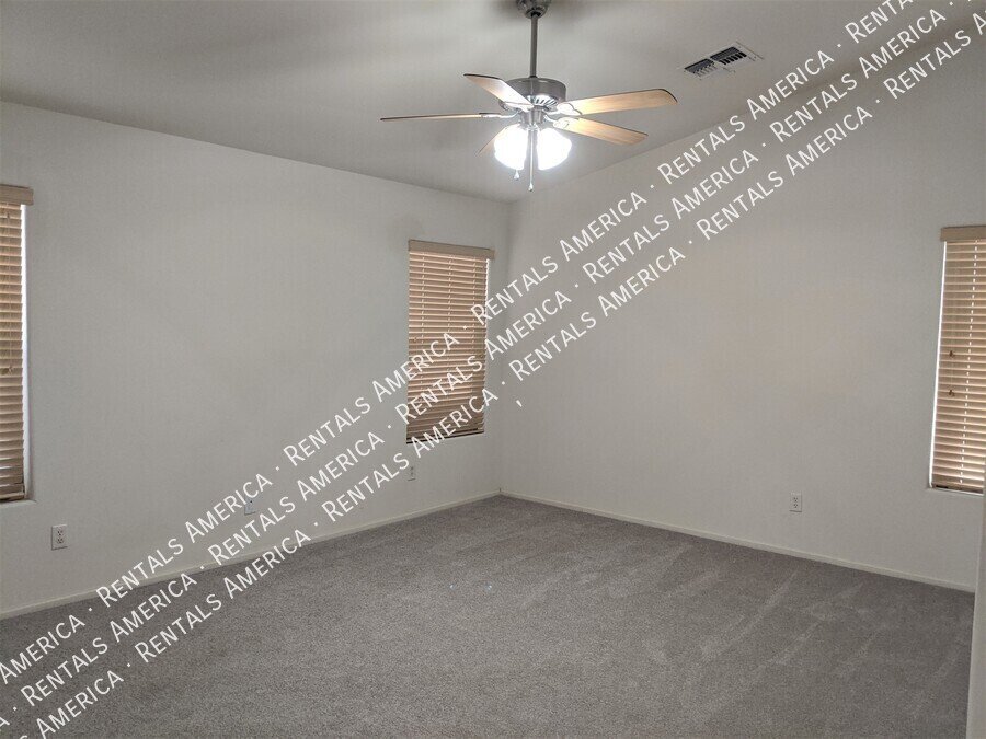 Spacious single story home! property image
