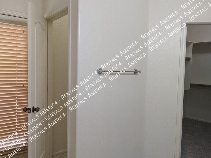 Spacious single story home! property image