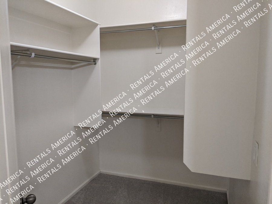 Spacious single story home! property image