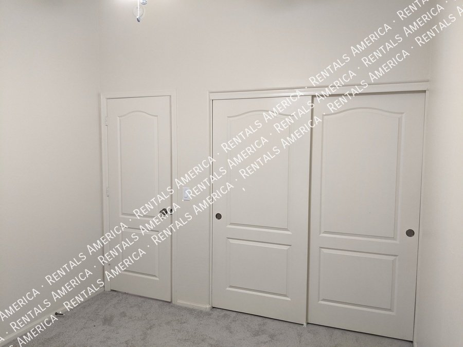 Spacious single story home! property image