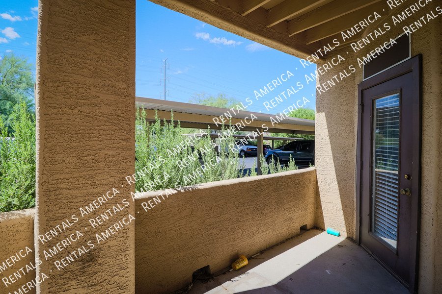 2 Bed 2 Bath Scottsdale Condo property image
