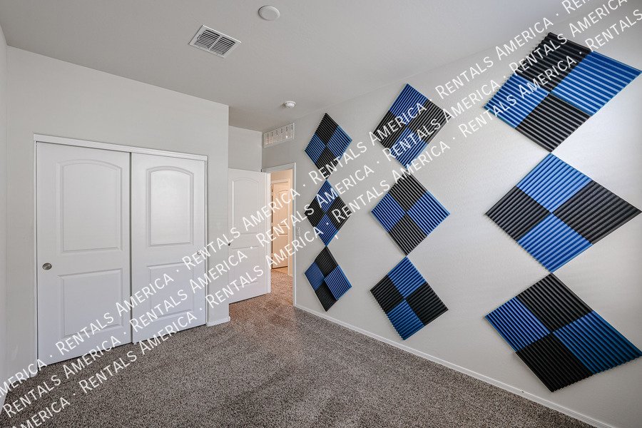 Beautiful Move in Ready Home! property image