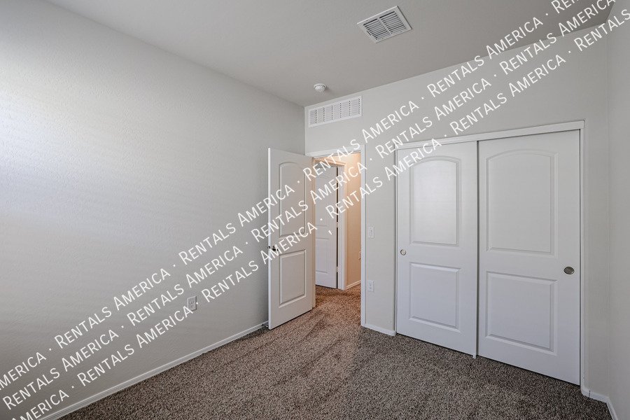 Beautiful Move in Ready Home! property image
