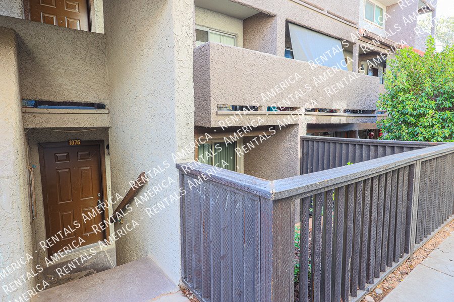 Upgraded 2 bed 2 bath condo in Mesa property image