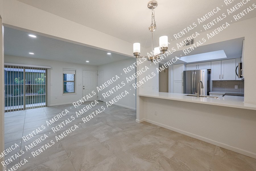Upgraded 2 bed 2 bath condo in Mesa property image