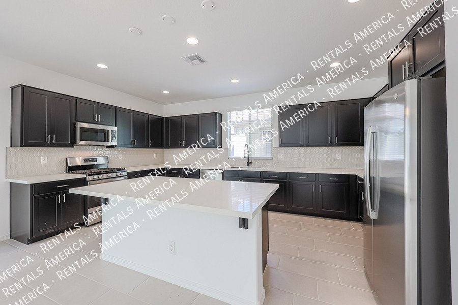 3768 N 99th Dr property image