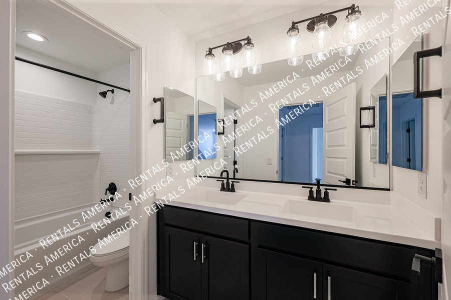 3768 N 99th Dr property image