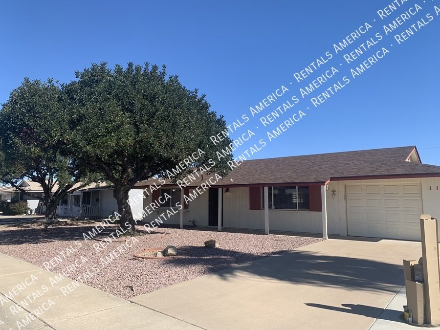 Sun City 55+ Community  2 bed 1 Bath- Open floor plan -Remodeled property image
