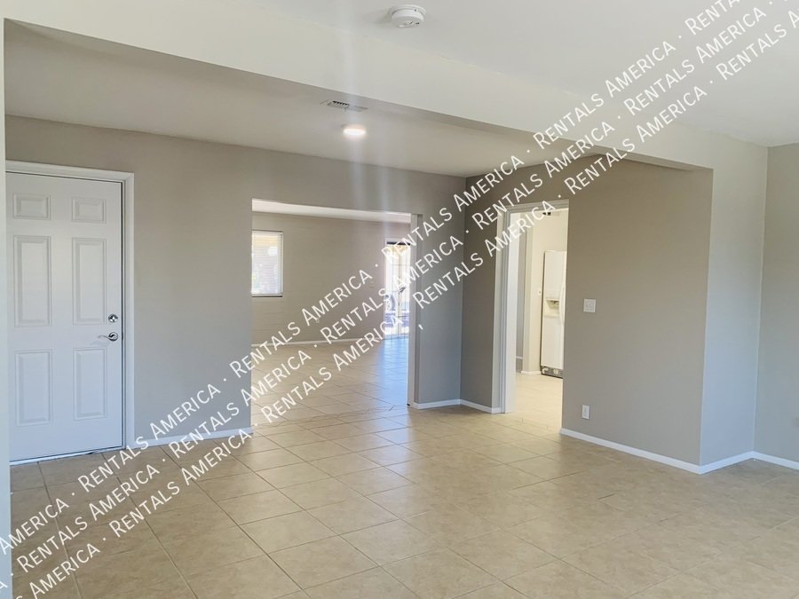 Sun City 55+ Community  2 bed 1 Bath- Open floor plan -Remodeled property image