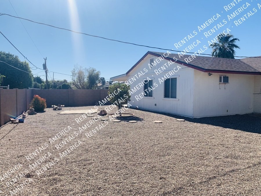 Sun City 55+ Community  2 bed 1 Bath- Open floor plan -Remodeled property image