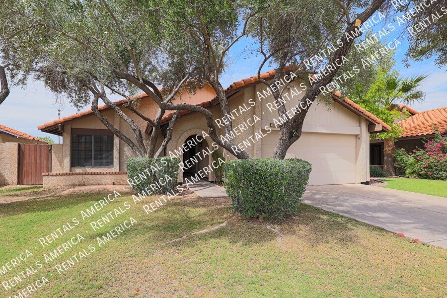 Beautiful 2 bed/ 2 bath w/ a Pool & tons of great Amenities!! property image