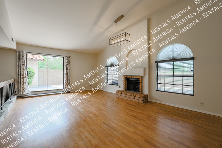 Beautiful 2 bed/ 2 bath w/ a Pool & tons of great Amenities!! property image