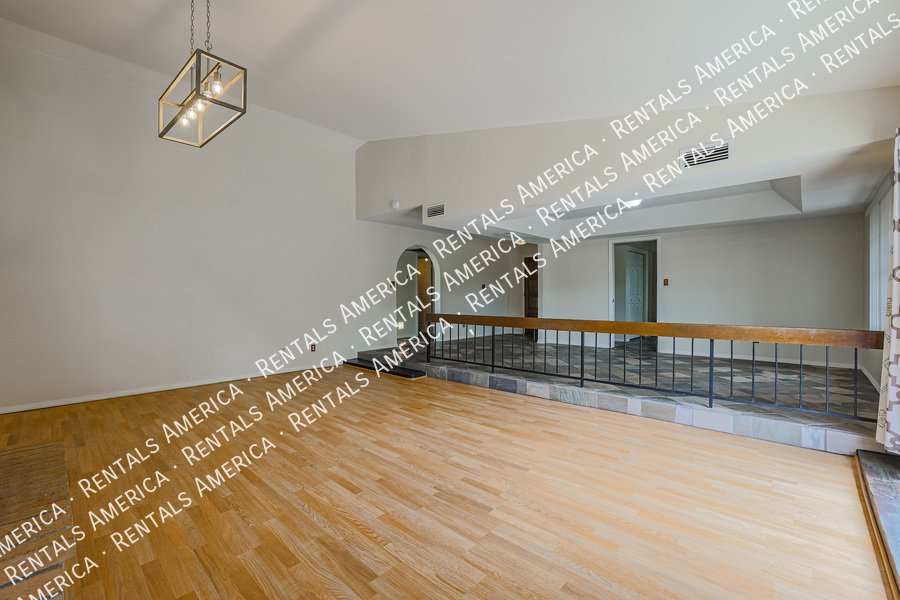 Beautiful 2 bed/ 2 bath w/ a Pool & tons of great Amenities!! property image