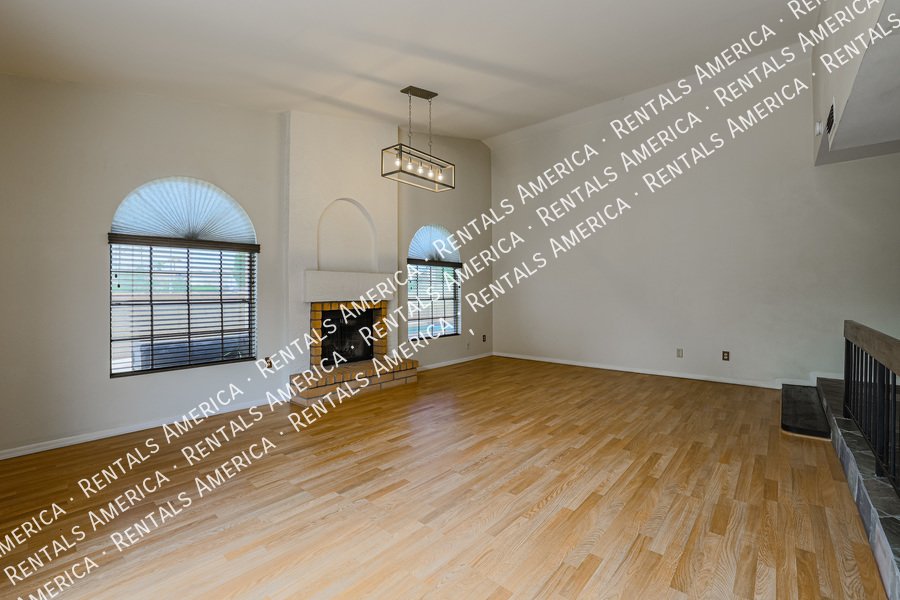 Beautiful 2 bed/ 2 bath w/ a Pool & tons of great Amenities!! property image