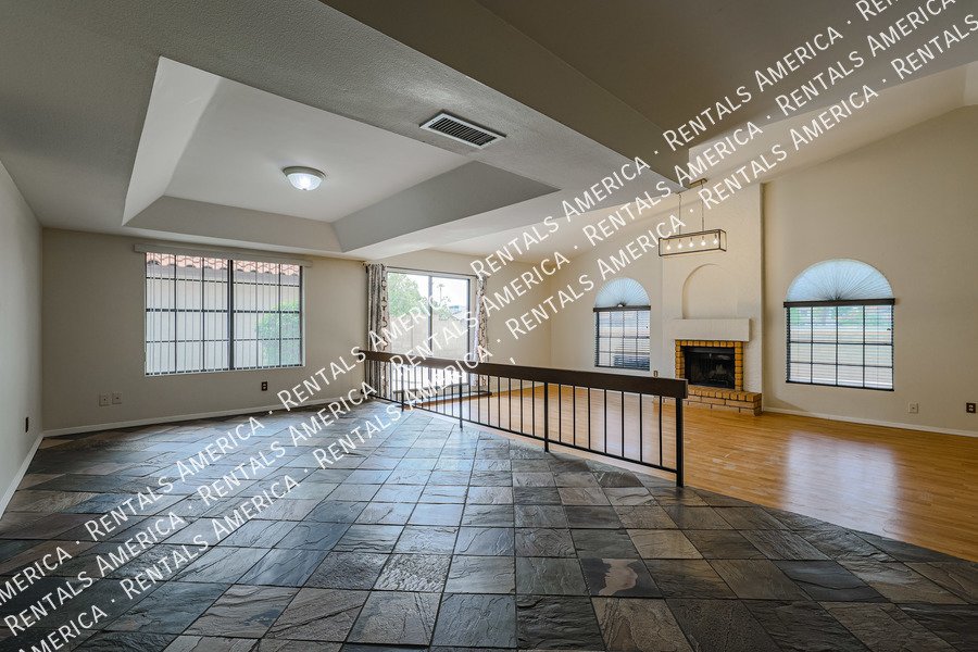 Beautiful 2 bed/ 2 bath w/ a Pool & tons of great Amenities!! property image