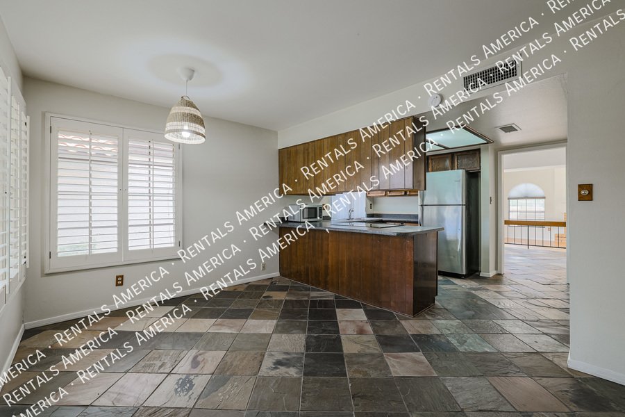 Beautiful 2 bed/ 2 bath w/ a Pool & tons of great Amenities!! property image