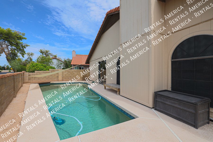 Beautiful 2 bed/ 2 bath w/ a Pool & tons of great Amenities!! property image