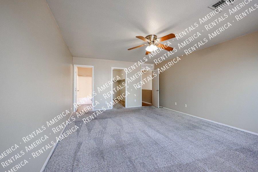 3 bedroom 2 bath in  N Phx property image