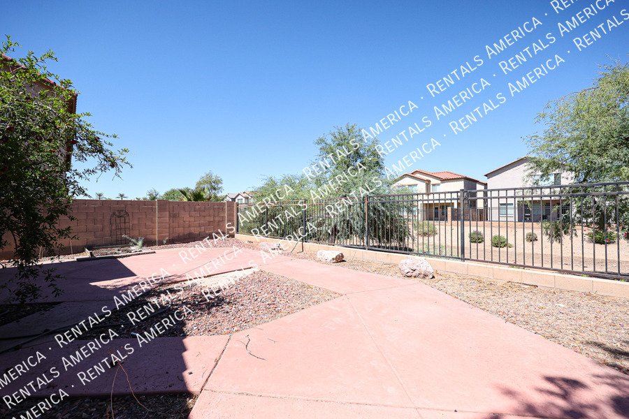 3 bedroom 2 bath in  N Phx property image