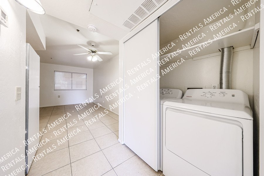 12221 W Bell Rd property image