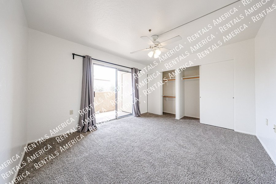 12221 W Bell Rd property image