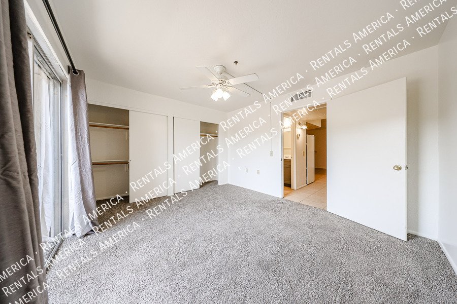 12221 W Bell Rd property image