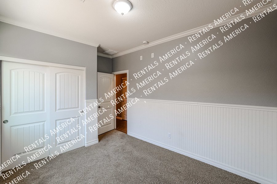 Stunning 5 Bed, 3 Bath Single-Level in Fulton Ranch property image