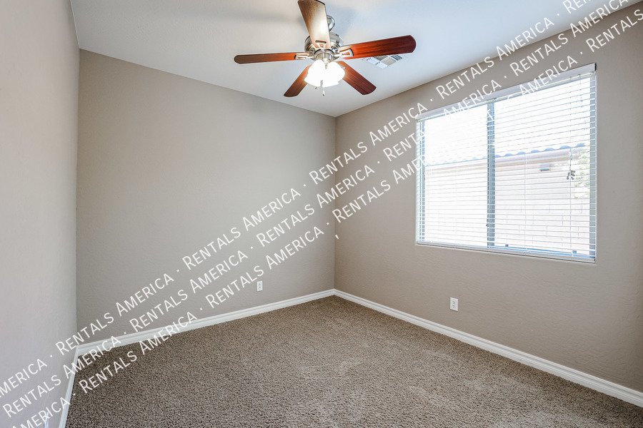 Stunning 5 Bed, 3 Bath Single-Level in Fulton Ranch property image