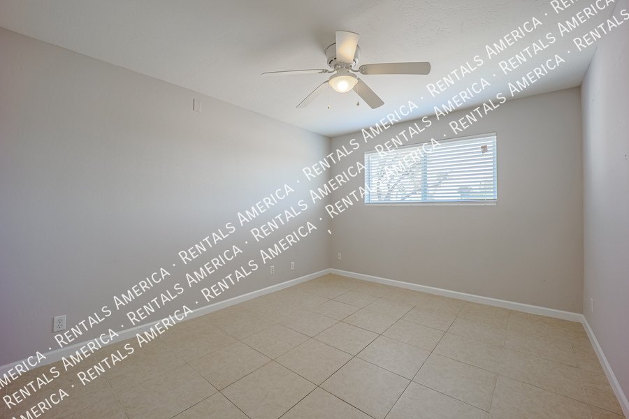 Spacious 2 Master Bedrooms- Scottsdale 4 bedroom 3 baths property image